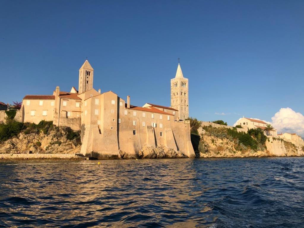 Apartments Adriatic Rab Palit Exterior foto